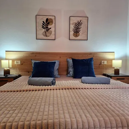 Natalia - Melrose Place Διαμέρισμα *