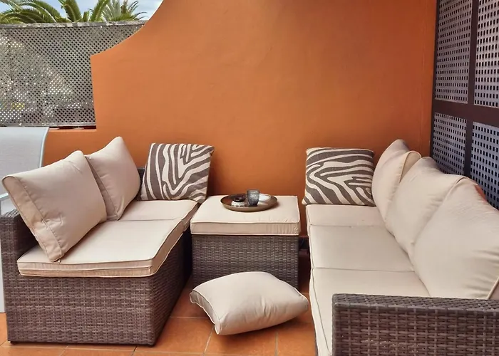 Natalia - Melrose Place Apartment *